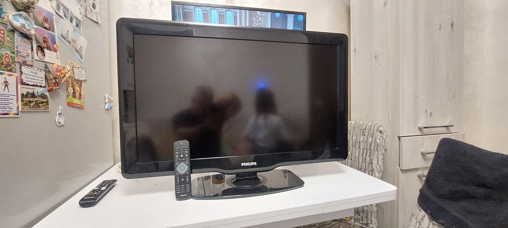 Televizor LCD Philips 81