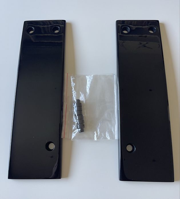 Laterale lemn negru piano black Marantz.