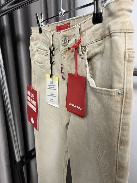 Blugi DSQUARED2 super calitate