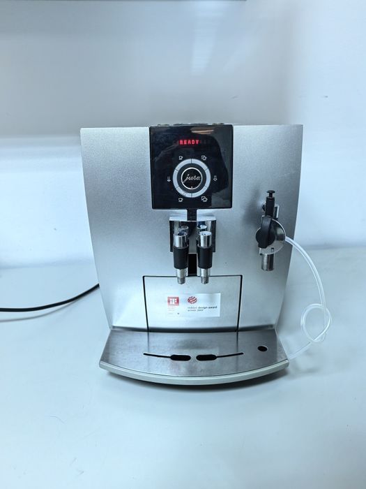 Espresor Jura Impressa J5 cu furtun spumare lapte cafea boabe sau macinata