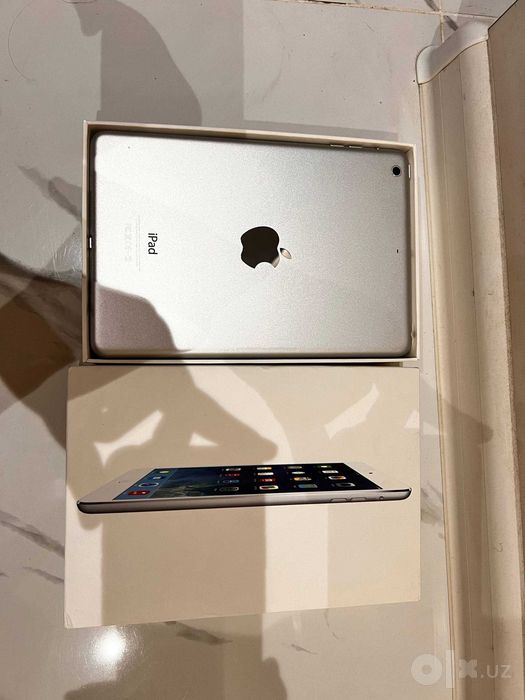 Ipad mini 2 USA Ideal dokument korobka original zaryadka bor