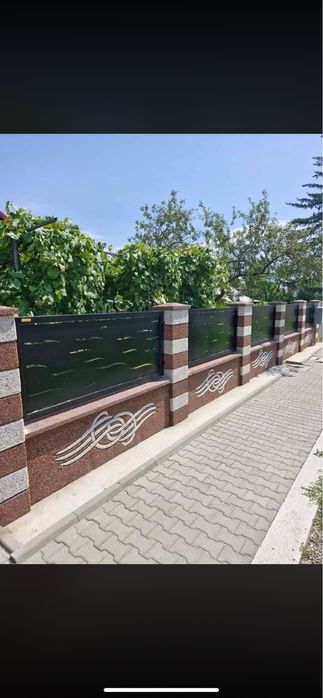 Balcone su balustrade