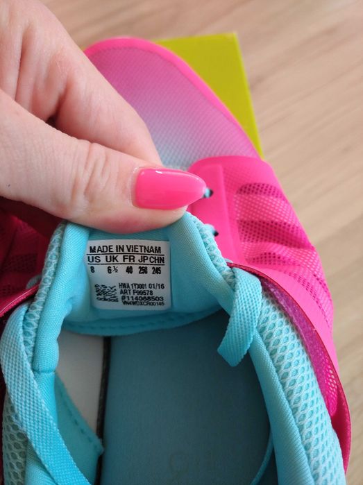 Adidas neo 40 номер, Puma 38,5