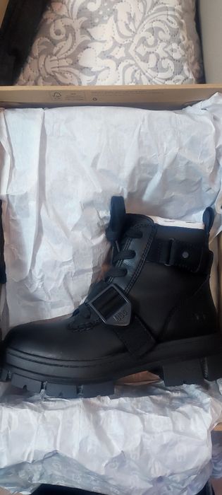 Дамски боти UGG Ashton