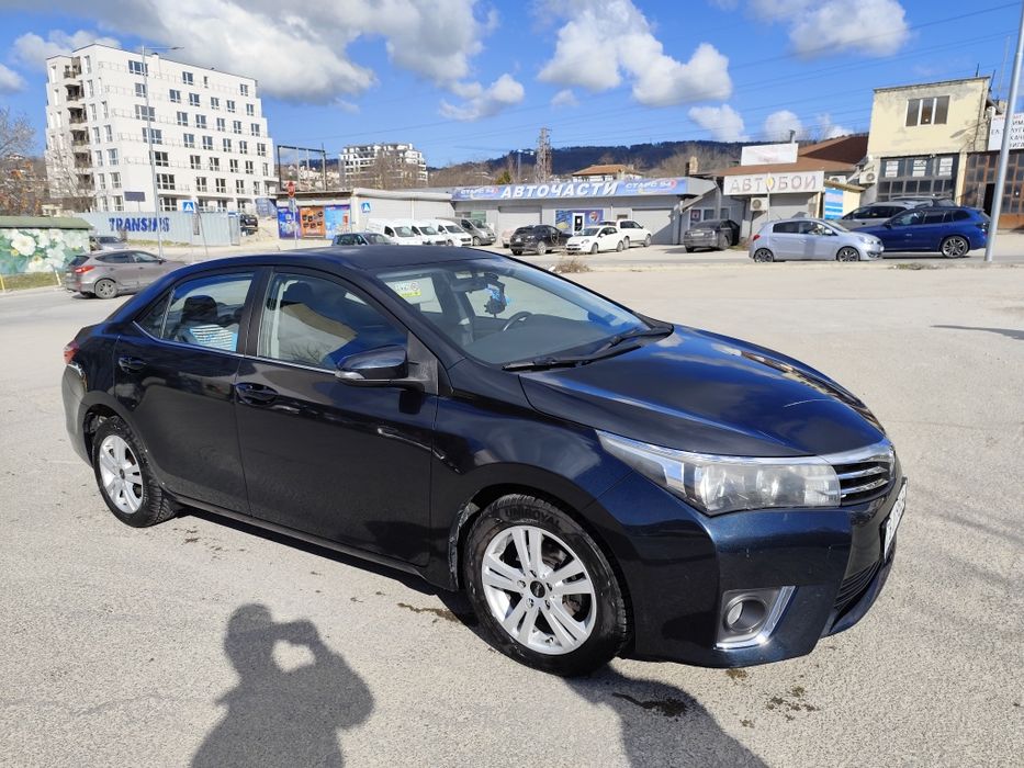 Продавам Toyota Corolla /Тойота Корола