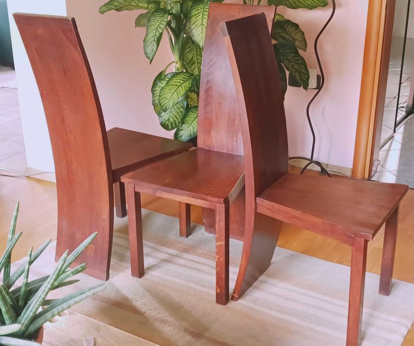 Комплект столове от дъбов масив