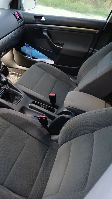 De vanzare Golf 5