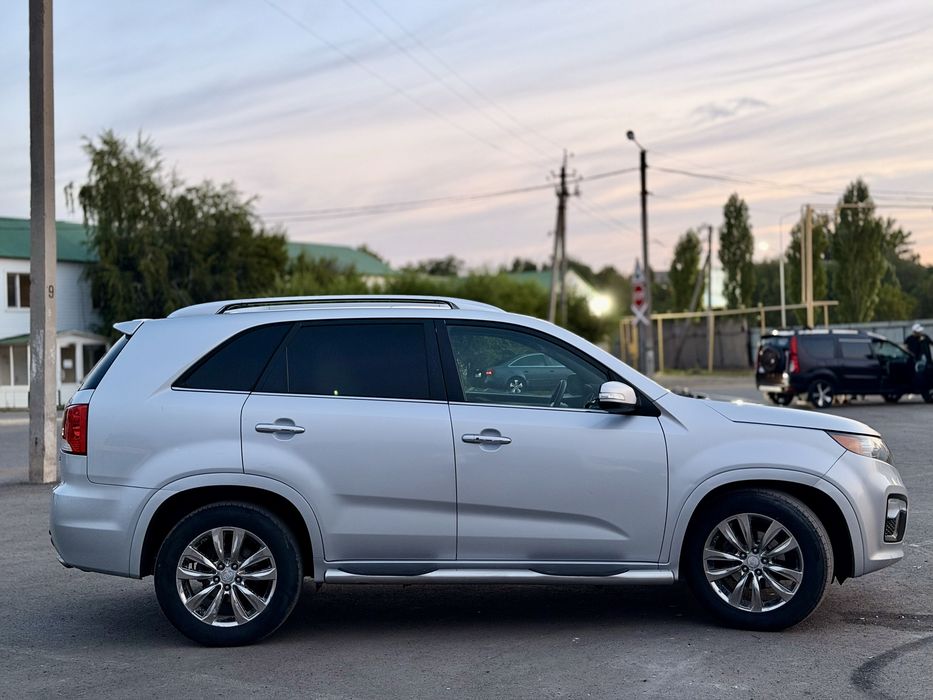 Продам авто Kia Sorento