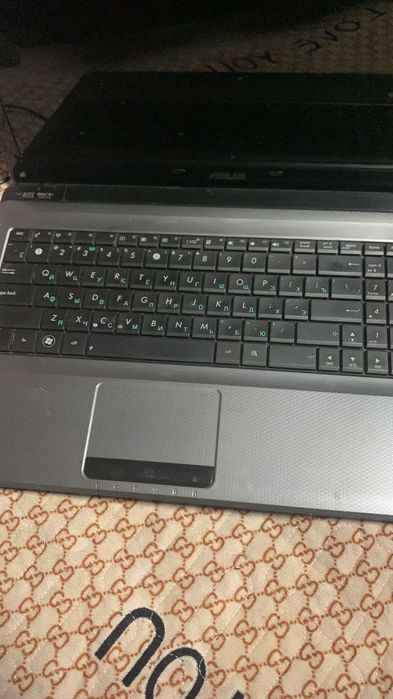 Продам ноутбук..