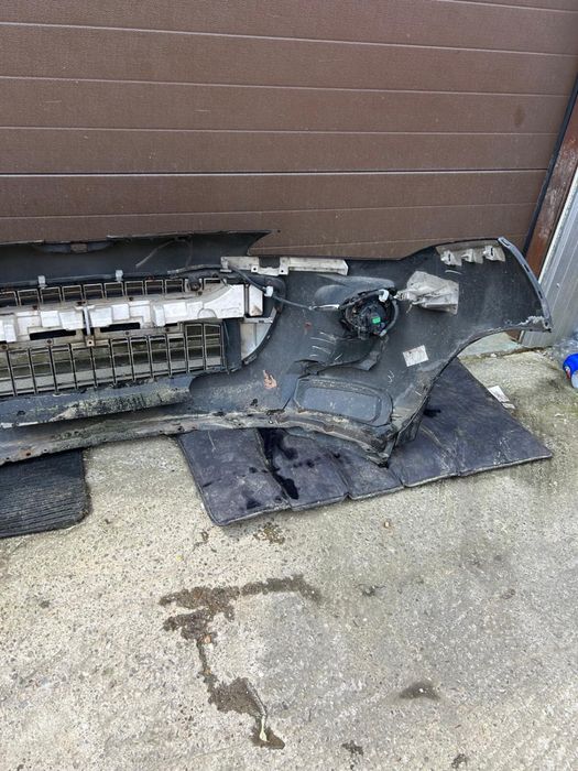 Bara fata Peugeot 4007