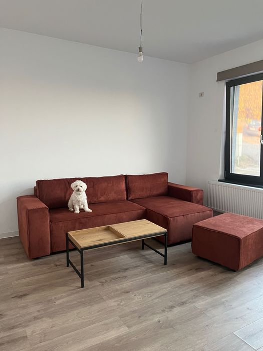 Coltar extensibil intr-o stare foarte buna.