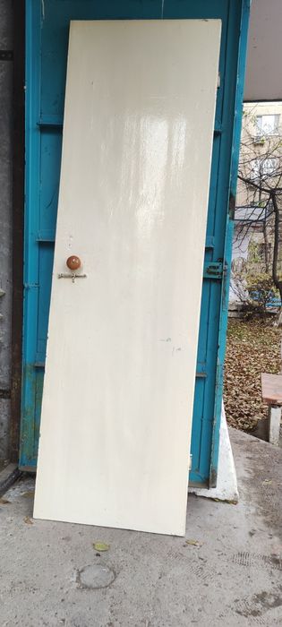 Продам межкомнатные двери