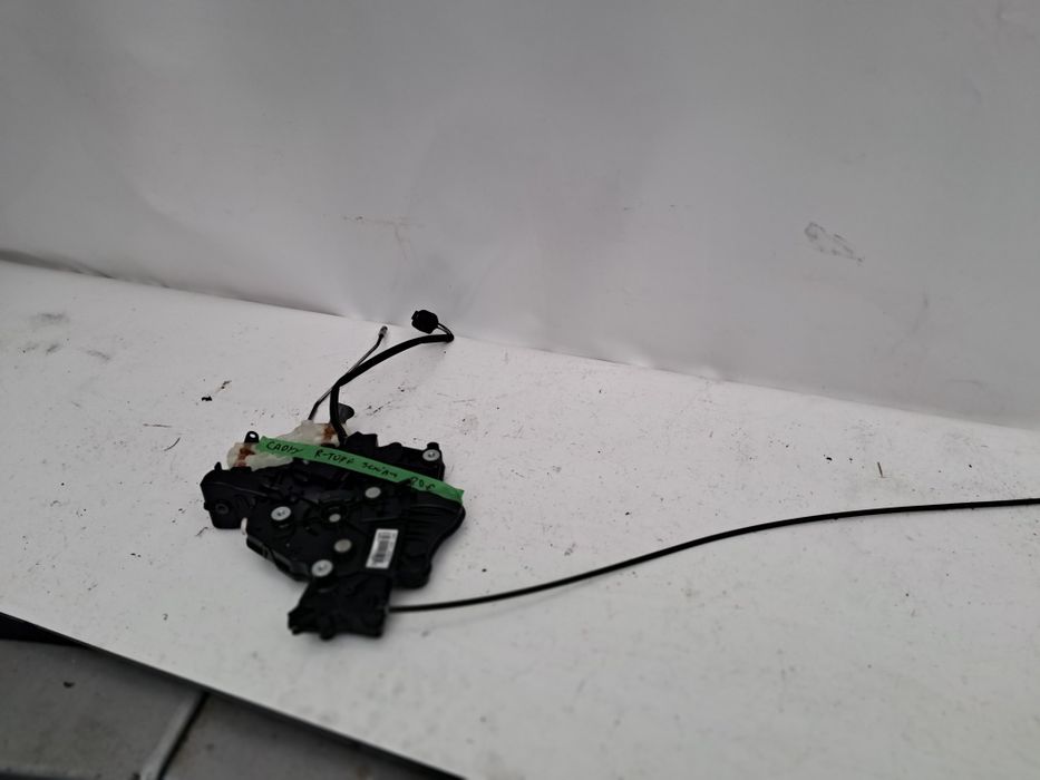 Брава  врата Vw Caddy 2016/2023г