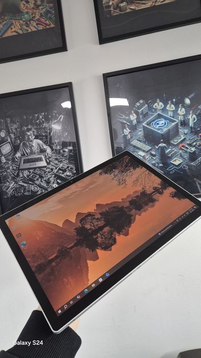 Laptop Surface book 3 , i5 gen 10, 8gb,256gb