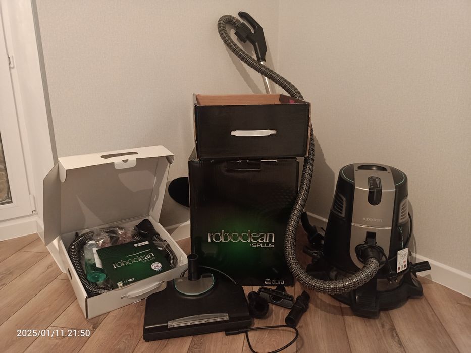 Продам пылесос roboclean 550000тг.