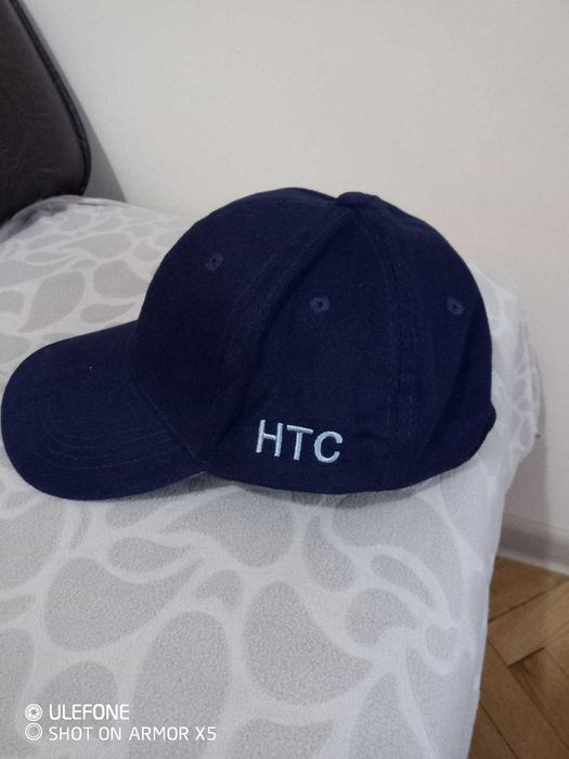 продавам шапки няколко