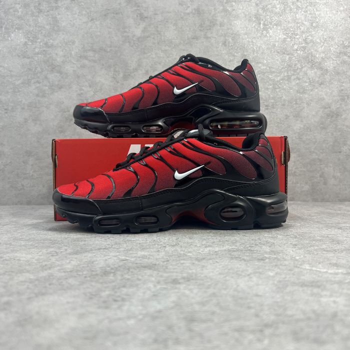 Nike Air Max Plus Black/Red- 43