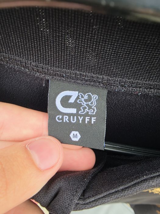 Суичер и панталон cruiff