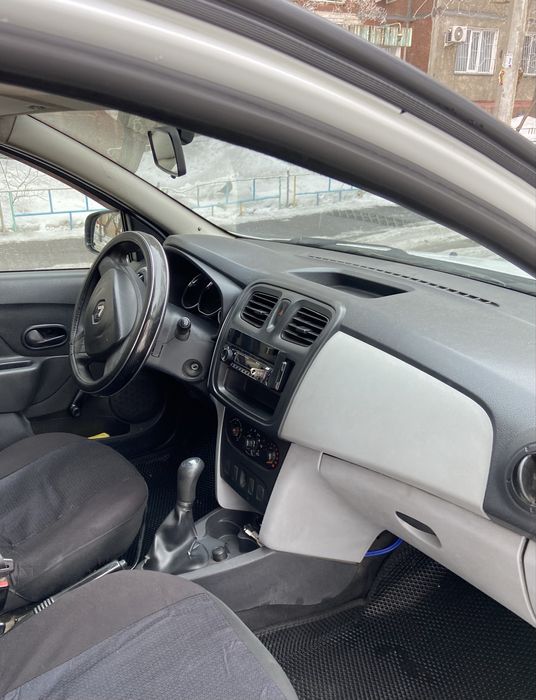 Рено логан Renault logan 2015