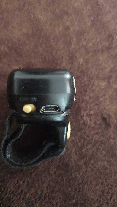 Cititor Coduri de Bare Mindeo cu Fixare pe Deget CR40-2D