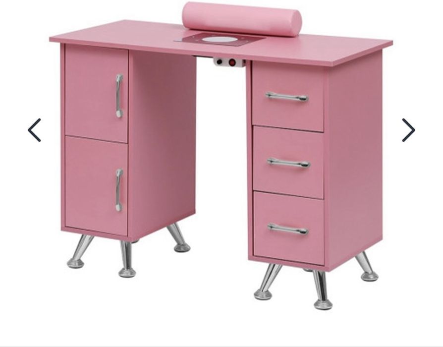 Продавам стол и бюро