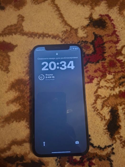 iPhone 12 идиял с
