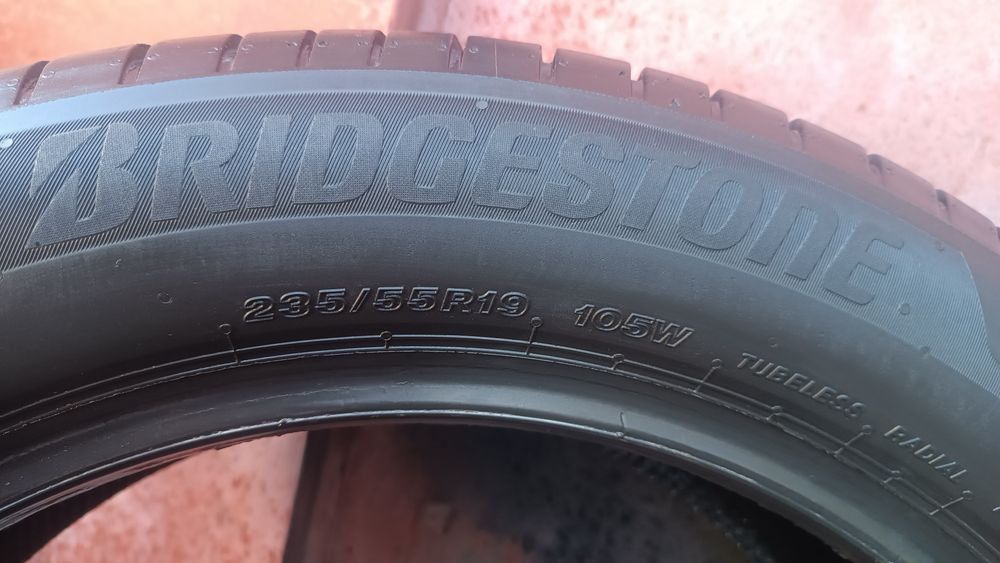 235/55/19 Bridgestone Дот 2424