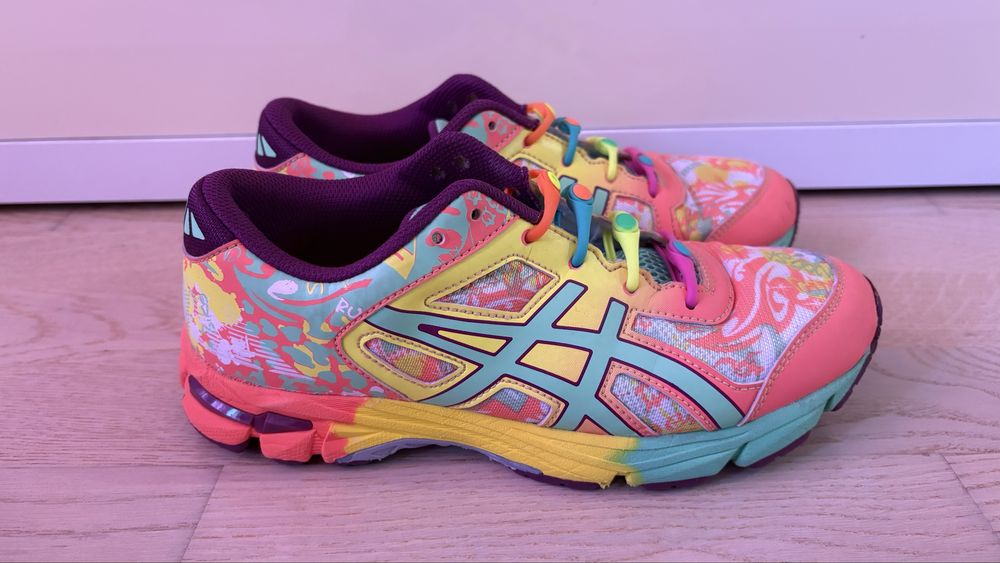 Спортни обувки Asics