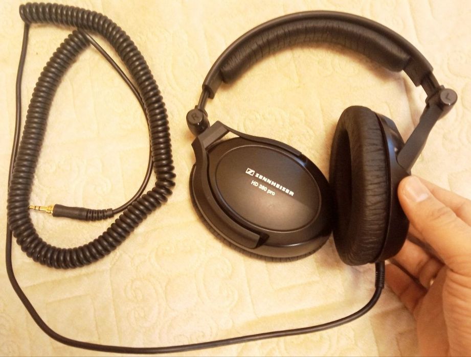 Наушники Sennheiser HD 380 Pro оригинал студийные