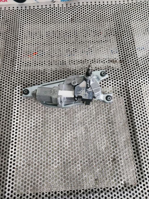 Motoras Stergator Haion Hayon Bmw Seria 2 F45 F46 Cod 7320260