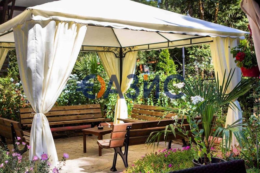 Продава се Едностаен апартамент в Приморско - 30 кв.м за 1967 €/кв.м - Снимка #11