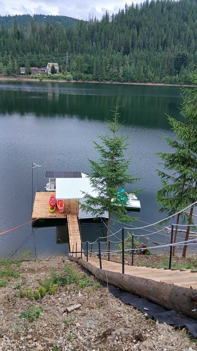 Centru agrement Apuseni Boats plimbari cu Vaporasul pe Lacul Belis
