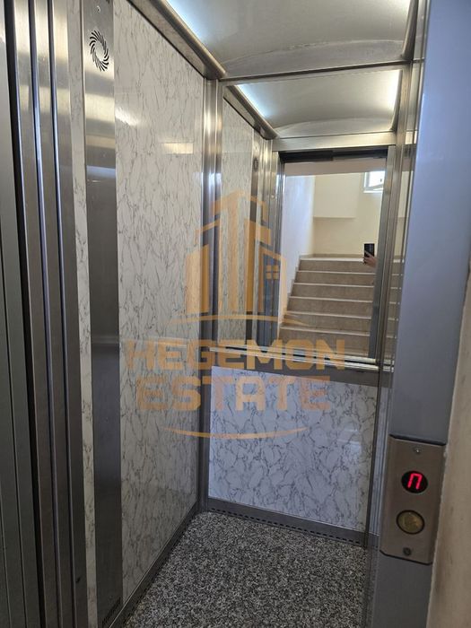 Продава се Двустаен апартамент в Варна, Левски - 84 кв.м за 1020 €/кв.м - Снимка #10