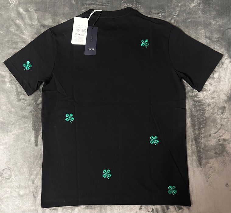 Vand triocu nou de barbati Dior