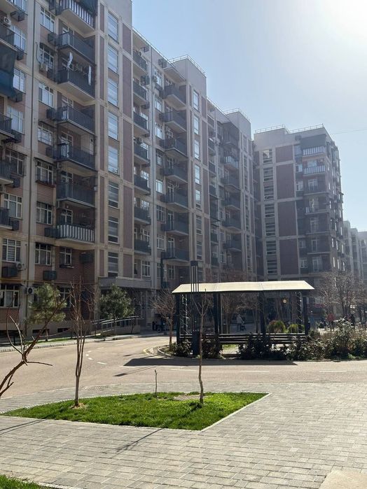 Продаётся 2-комнатная квартира ЖК Ассалом Сохил