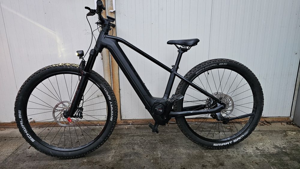 Електрически кубе реакшън