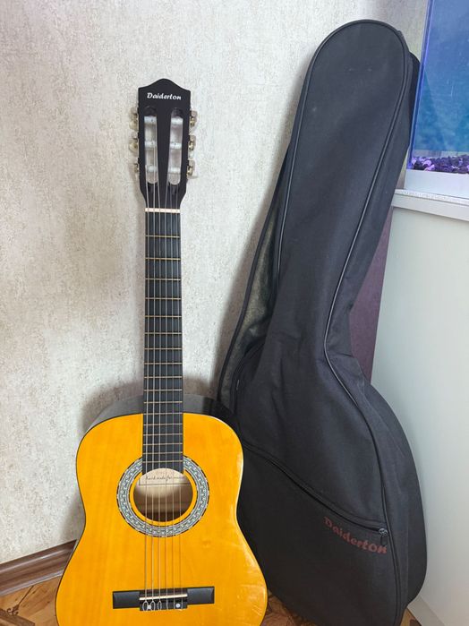 Продается гитара