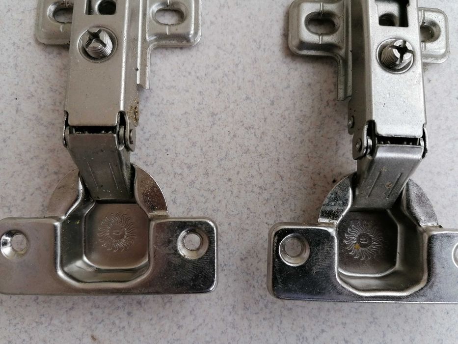 Панти за мебели-метални