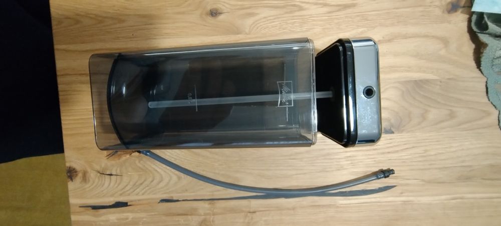 Кана за мляко Melitta