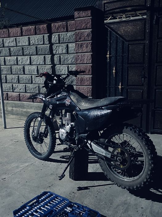 Эндуро 250 кубов