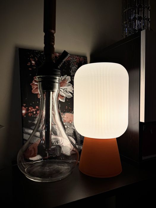 Настолна лампа „Ribbed Minimal“