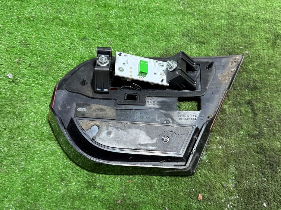 STOP TRIPLA HAION (X2) STANGA / DREAPTA JAGUAR XF S PREMI 2013 3.0 DIESEL COD OEM CX23-15K273-AA / CX23-15K272-AA / BERLINA 2009-2015