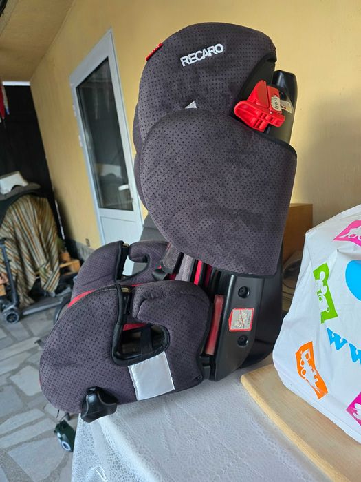 Детски стол recaro 8 - 18 КГ.