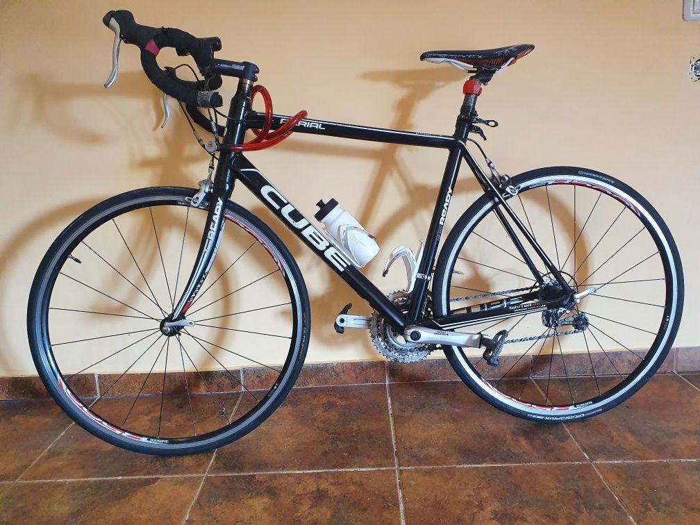 Cube aerial sale road bike