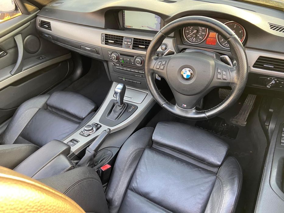 Dezmembrez BMW 330d E93 LCI 57.000 mile, 245cp N57 , style 313