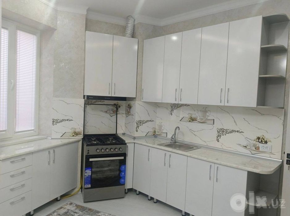 Аренда квартиры 2/8/12 Яшнабадский  район .Рохат круг . Osmos residenc