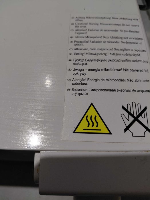 Vand cuptor cu microunde Candy