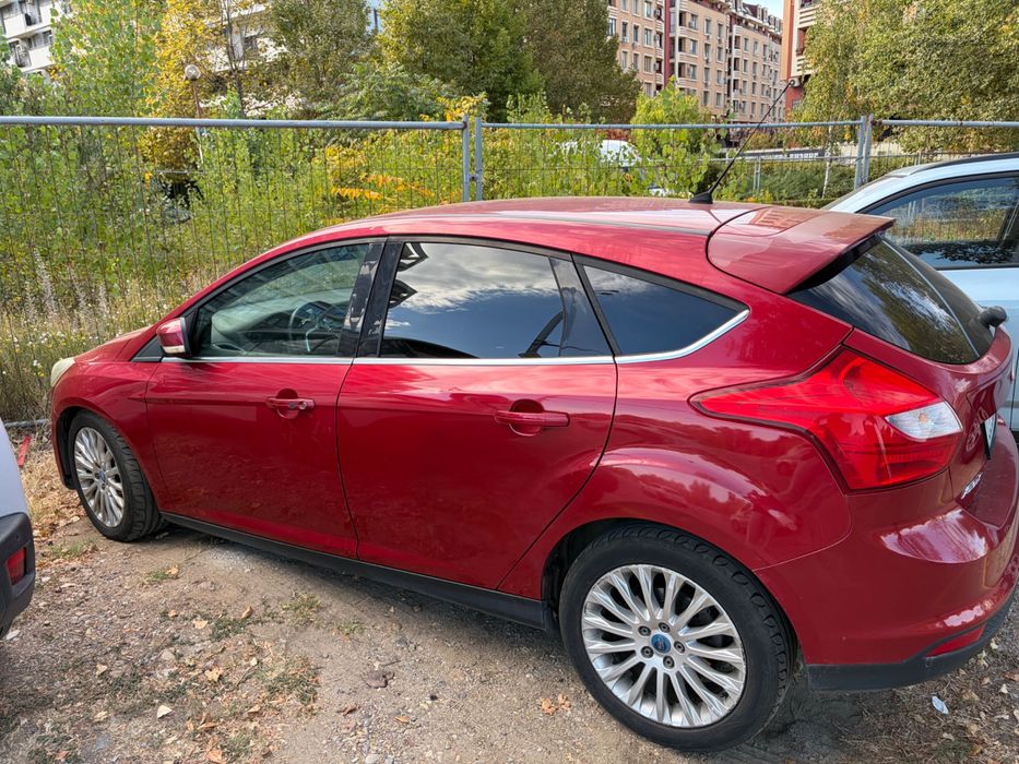 Продавам Ford Focus