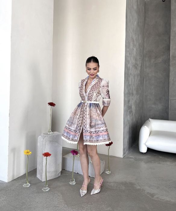 Красивое платье новое