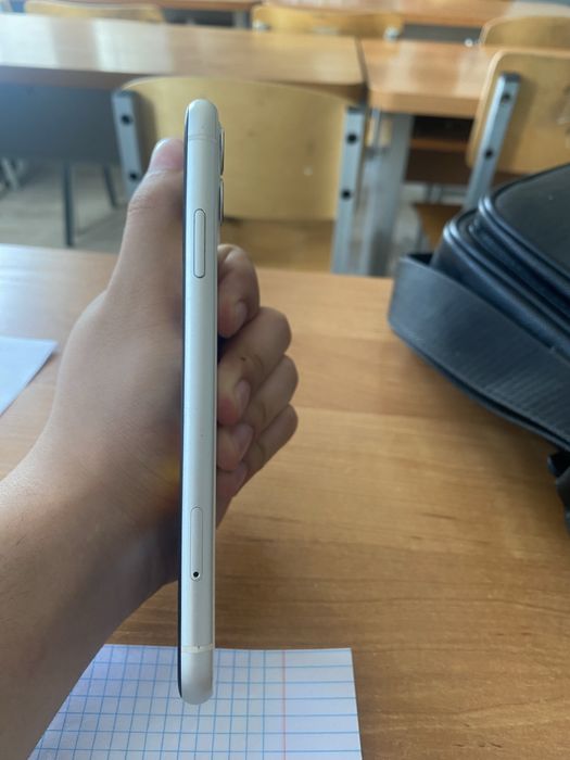 Iphone 11 ochilmagan radnoy